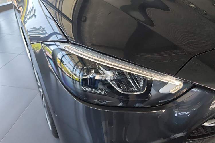 Used Mercedes-Benz C-Class 2023 Restyled C 260 L Sport Edition Right Front Headlight