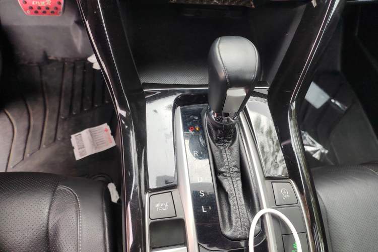 Used Honda Civic 2016 220TURBO CVT Prestige Edition
