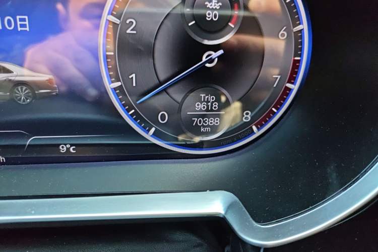 Used Bentley Flying Spur  Odometer Close Up