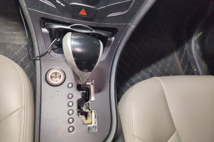 Used GAC Trumpchi GA3S Vision 2014 1.6L Automatic Luxury ESP Version
