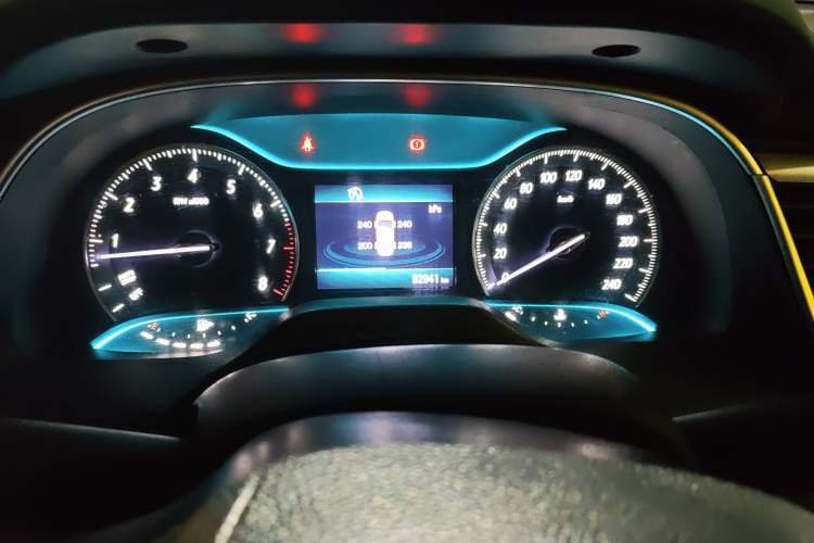 Used Buick GT 2015 15N Manual Elite Edition Instrument Cluster