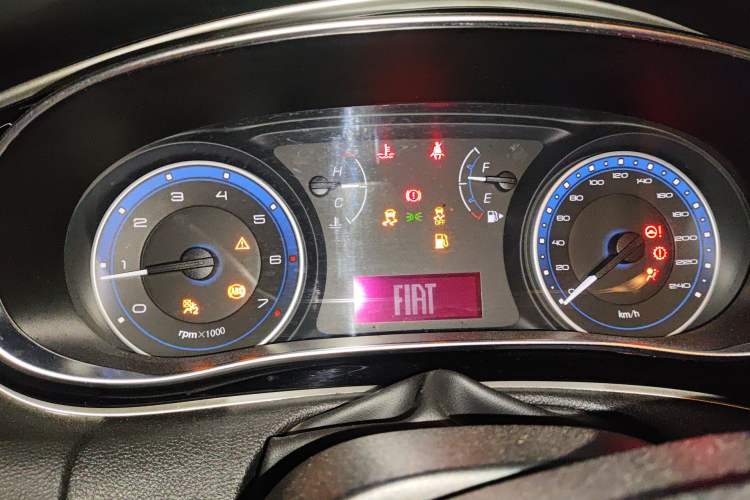 Used Fiat Viaggio 2015 1.4T Automatic Enjoyment Edition
