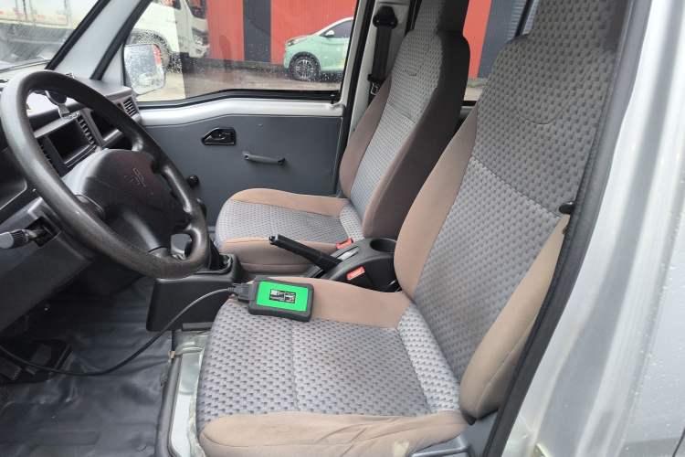 Used Wuling Zhiguang 2020 1.2L Practical Model China VI LSI