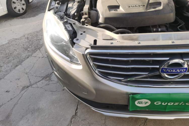 Used Volvo XC60 2015 T5 Smart Upgrade Model
