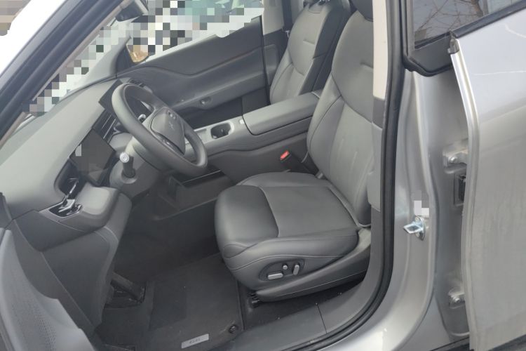 Used XPeng G6 2025 625 Long-Range Max Flagship Edition Left Front Seat