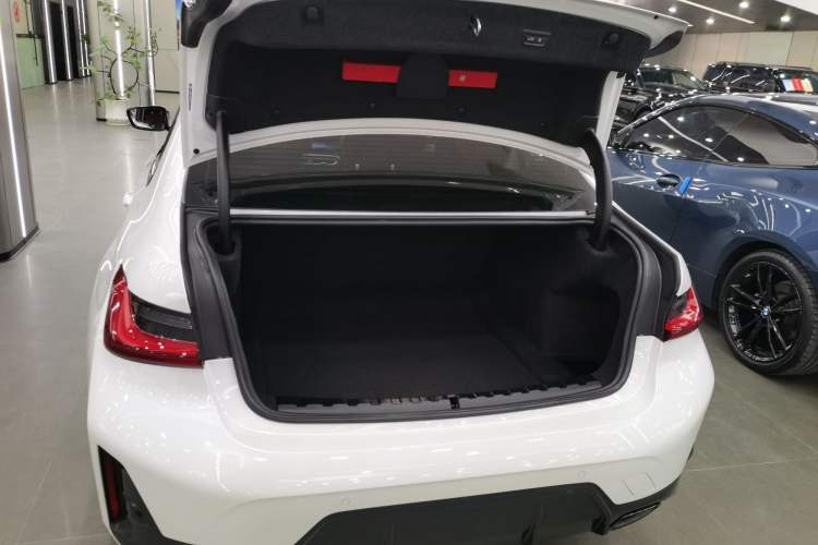 Used BMW 3 Series 2024 325Li M Sport Night Edition Package
