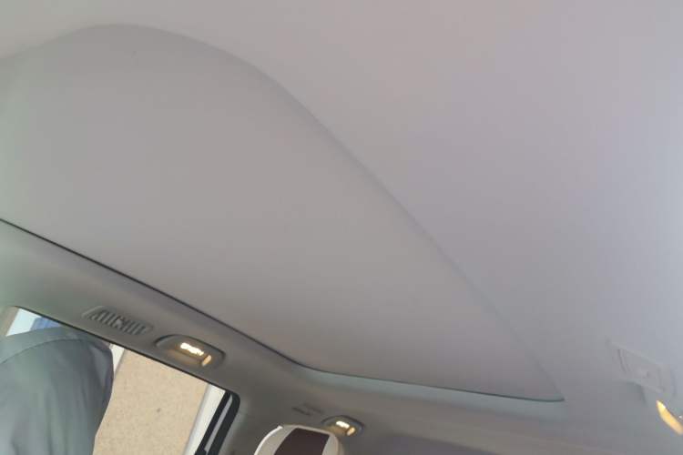 Used GAC Trumpchi M6 2021 270T DCT Luxury Edition (7-seater) Headliner