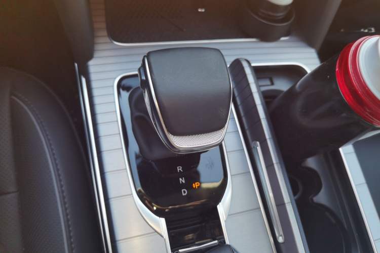 Used Hongqi HS7 PHEV 2024 2.0T PHEV Four-Wheel Drive Flagship Edition 7 Seats