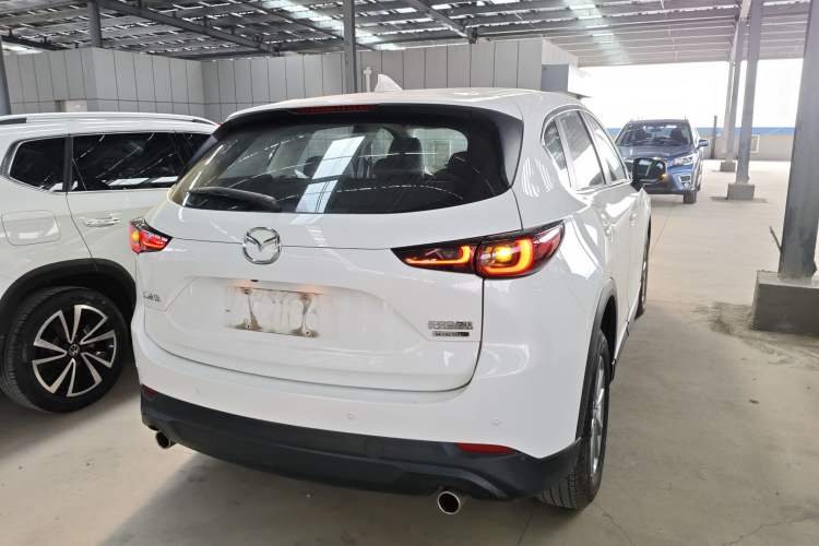 Used Mazda CX-5 2024 2.0L Automatic Two-Wheel Drive ZhiShang Version Rear Right 45 Deg
