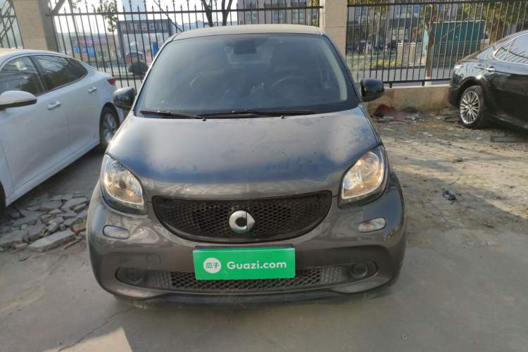 Used smart forfour 2018 0.9T 66 kW Pioneer Edition
