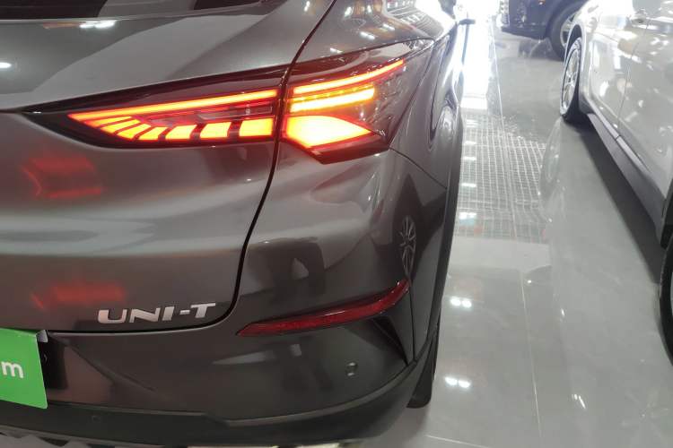 Used Changan UNI-T 2020 1.5T Prestige Version
