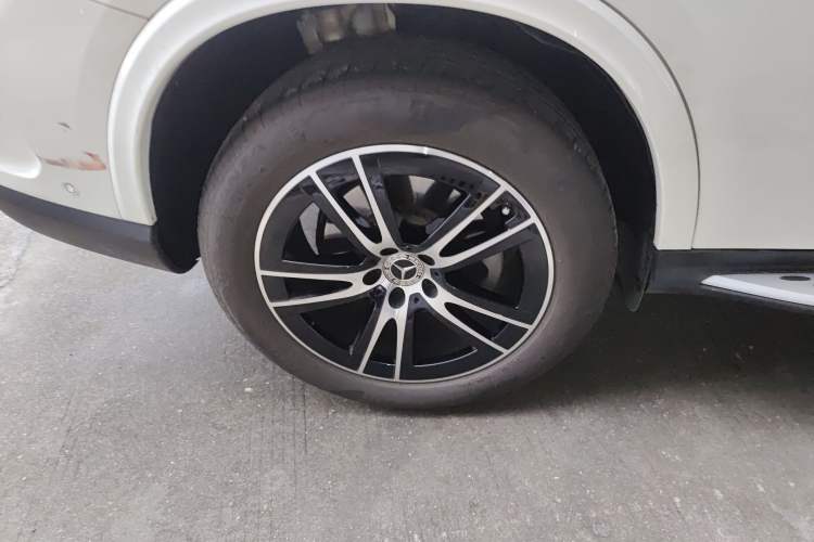 Used Mercedes-Benz GLC 2025 GLC 260 L 4MATIC Luxury Model