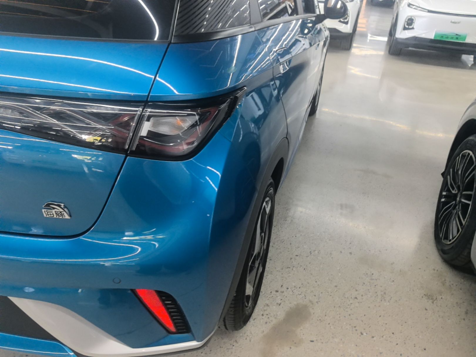 BYD Dolphin 2021 405 km Fashion Edition — снимка 9