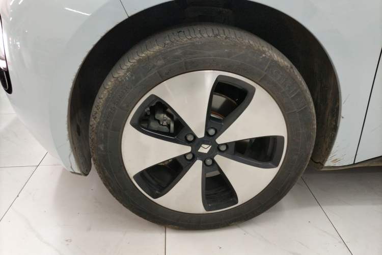 Used Baojun Cloud 2023 460 Pro Left Front Wheel Hub