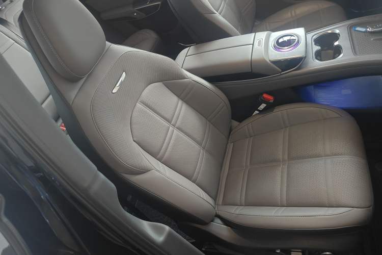 Used Hongqi Tiangong 08 2025 680 Ultra Four-Wheel-Drive Version