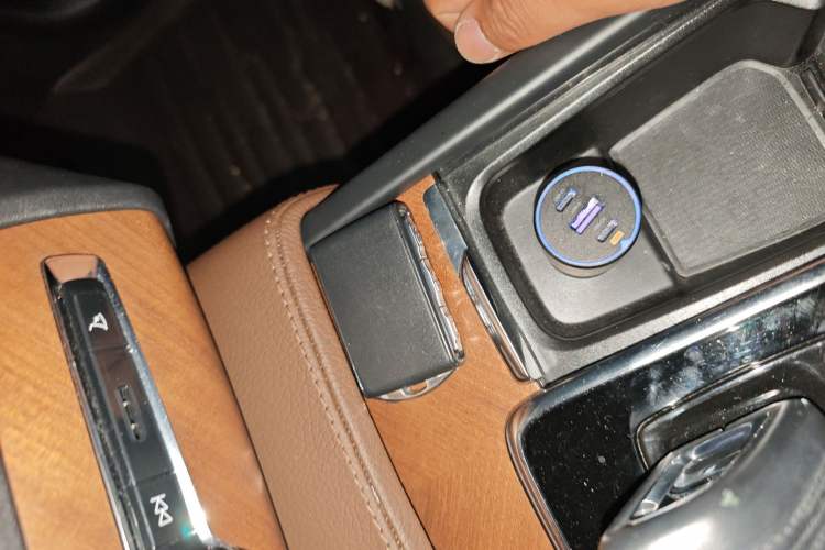 Used Volvo XC90 2021 B6 Zhiyi Luxury Edition 7-Seater
