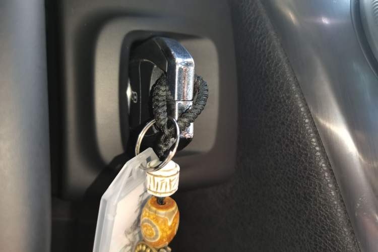 Used DS 5 2013 1.6T Luxury Edition THP200