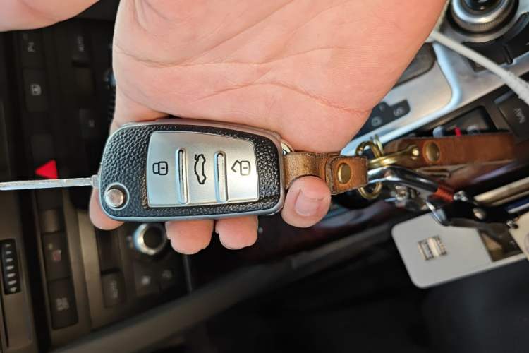 Used Audi A6L 2011 2.4L Comfort Edition