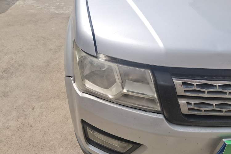 Used CHANGAN KAICHENG Shenqi F30 2016 1.5L Comfort Plus Long Wheelbase DAM15L Right Front Headlight