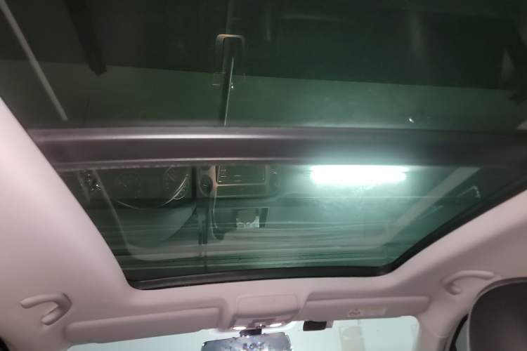 Used Volkswagen Tiguan 2017 300TSI Automatic Two-Wheel Drive Silk Road Comfort Edition