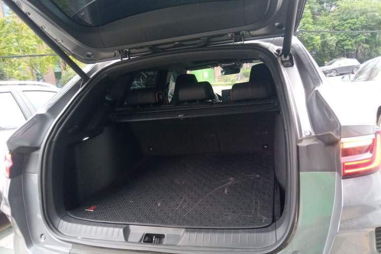 Used BYD Song PLUS New Energy 2021 DM-i 100KM Four-Wheel Drive Flagship PLUS