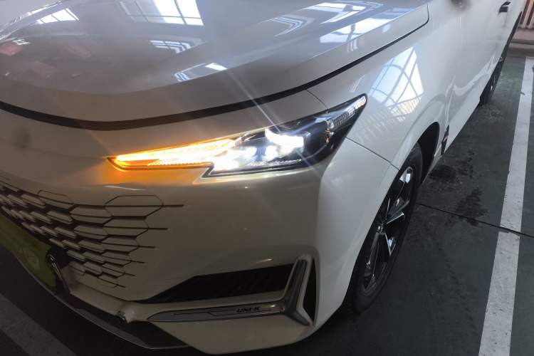 Used CHANGAN UNI-K iDD 2022 Blue Whale iDD 130km 1.5T Excellence Model Left Front Headlight