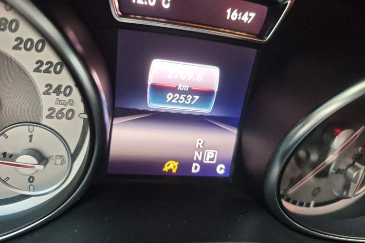 Used Mercedes-Benz CLA 2016 CLA 200 Sport Edition Odometer Close Up