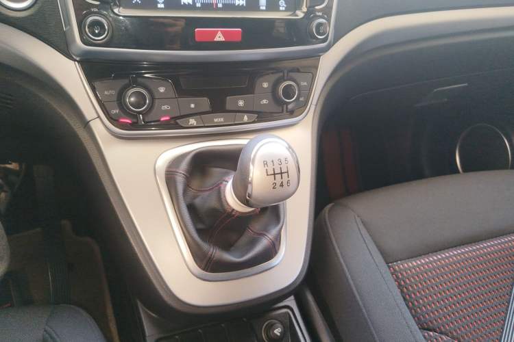 Used Haval M6 2017 1.5T Manual Two-Wheel Drive Urban Version