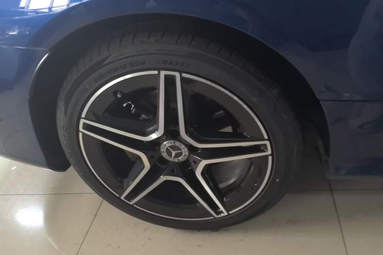 Used Mercedes-Benz C-Class 2020 C 260 Coupe Exterior 5