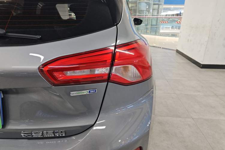 Used Ford Focus 2022 Hatchback EcoBoost 180 Automatic ST Line