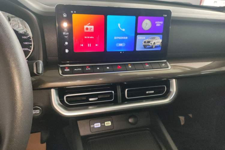 Used Great Wall Poer 2024 2.4T Commercial Version Automatic Diesel 4x4 Elite Edition
