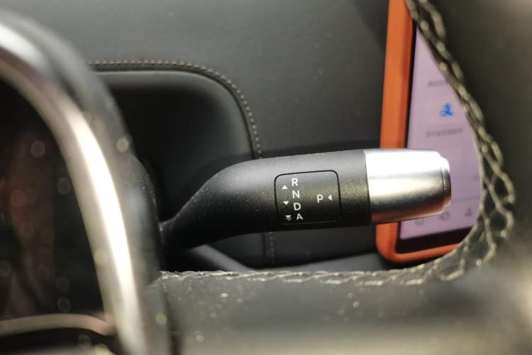 Used Li Auto L8 2023 Pro Model
