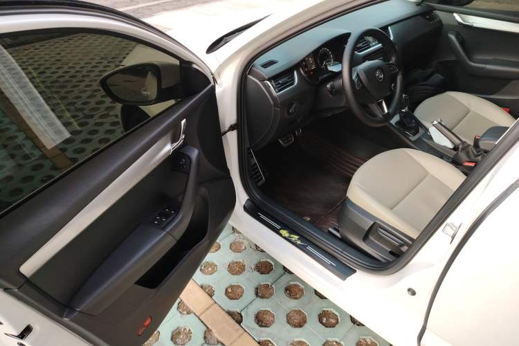 Used Skoda Octavia 2018 TSI230 DSG Comfort Edition