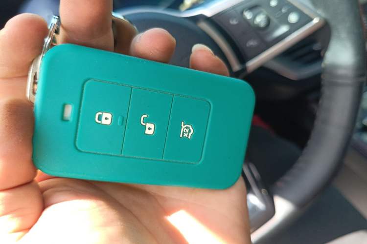 Used BYD Tang New Energy 2019 DM 2.0T All-Wheel Drive Connected Leading Model 7 Seats China VI Standard