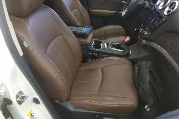 Used BYD S7 2016 2.0T Automatic Prestige Plus Right Front Seat