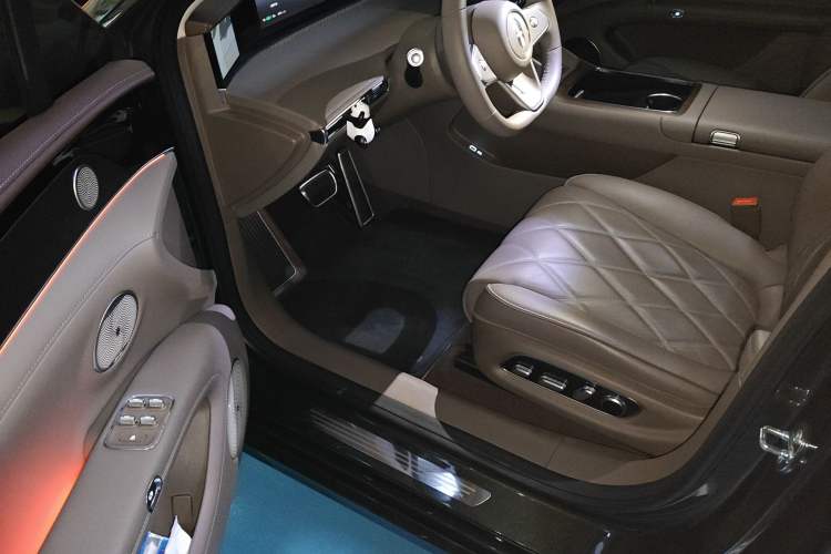 Used Hima S9T 2025 Model Pure Electric Four-Wheel-Drive Ultra
