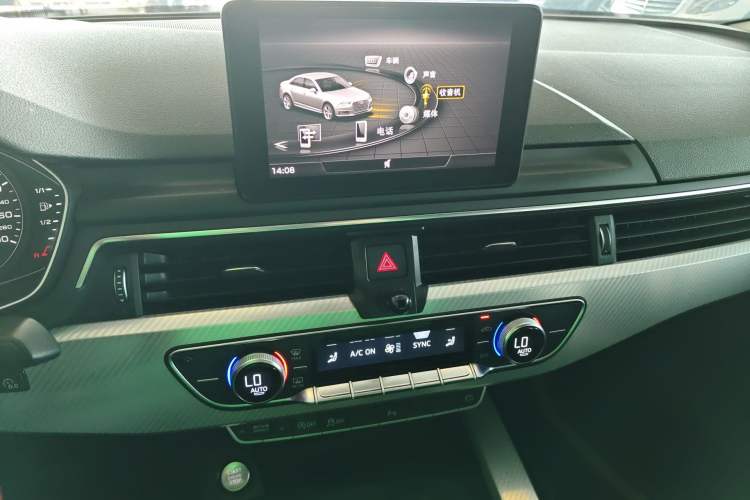 Used Audi A4L 2018 30th Anniversary Edition 40 TFSI Trendy Model