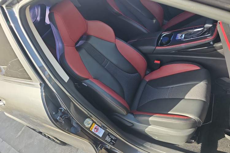 Used Oshan X5 2021 1.5T DCT Prestige Edition
