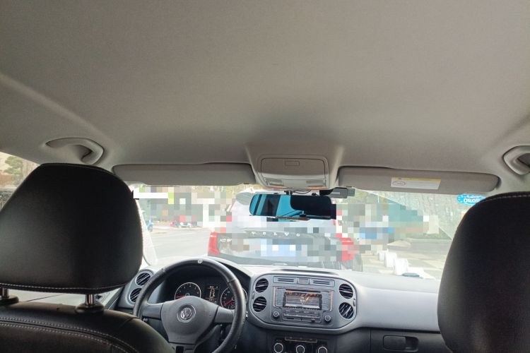 Used Volkswagen Tiguan L 2016 280TSI Automatic Two-Wheel-Drive Silk Road Style Edition
