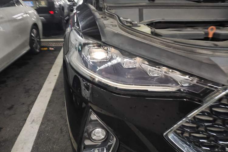 Used Haval F7x 2019 1.5T Two-Wheel Drive Smart & Trendy Edition
