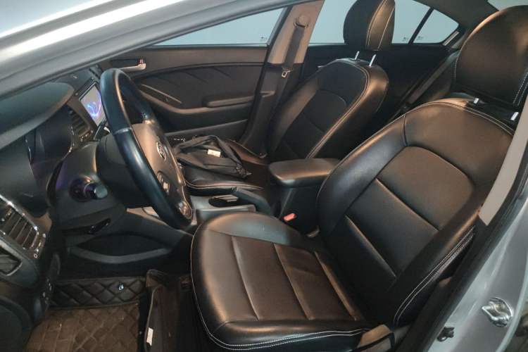 Used Kia K3 2013 1.6L Manual GLS
