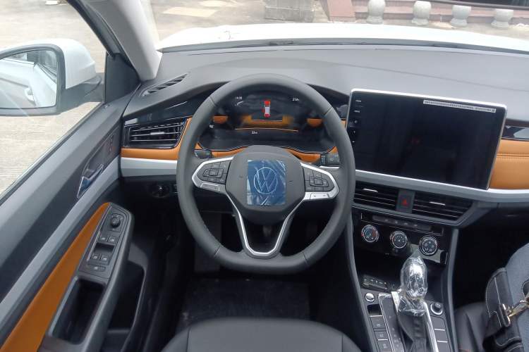 Used Volkswagen Bora 2026 200TSI DSG Yuexing Navigation Edition Steering Wheel