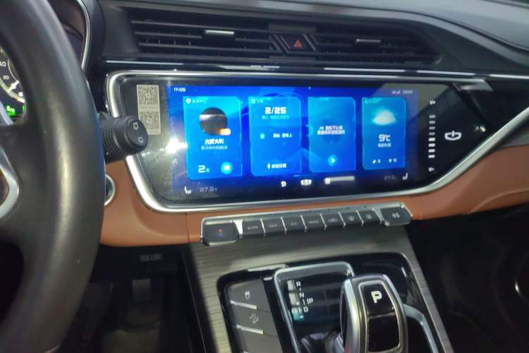 Used Geely Auto Emgrand X7 Sport 2020 1.8TD DCT Zhi Ling PRO