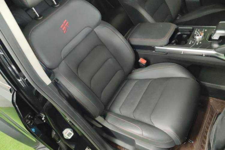 Used JETOUR Traveler 2023 2.0T All-Wheel-Drive CrossPRO
