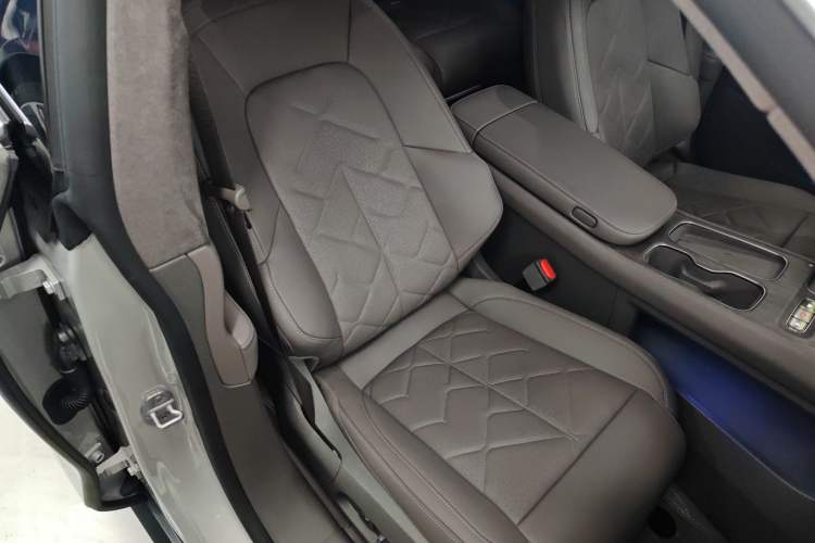 Used Nio ET7 2024 75 kWh Executive Edition
