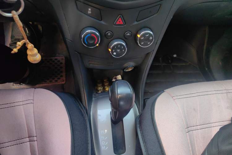 Used Chevrolet Trax 2016 1.4T Automatic Two-Wheel Drive Comfort Version with Sunroof