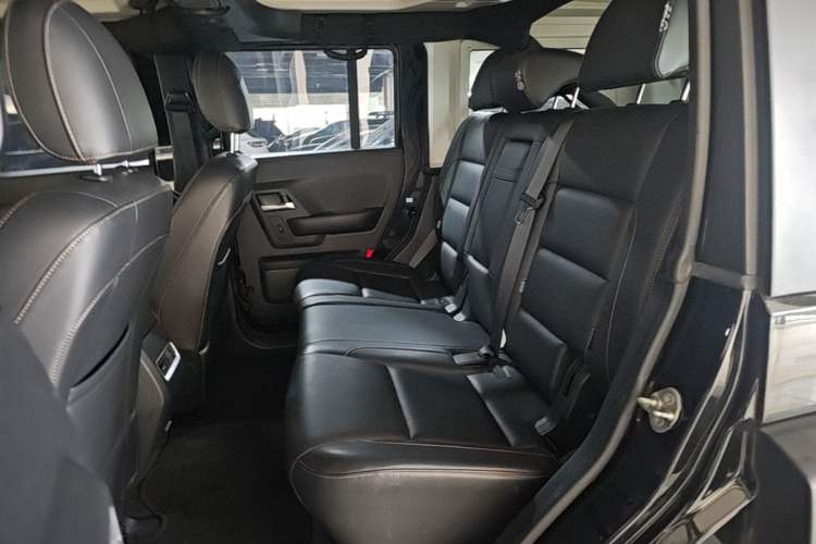 Used BAIC Off-Road BJ40 2016 40L 2.3T Automatic All-Wheel Drive Premium Edition Left Rear Seat