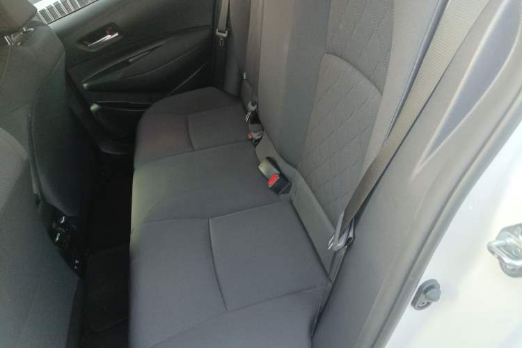 Used Toyota Corolla 2021 Dual-Motor 1.8L E-CVT Elite Edition