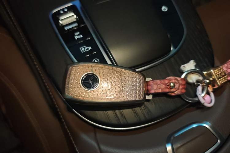 Used Mercedes-Benz E-Class 2023 E 300 L Sporty and Stylish Model