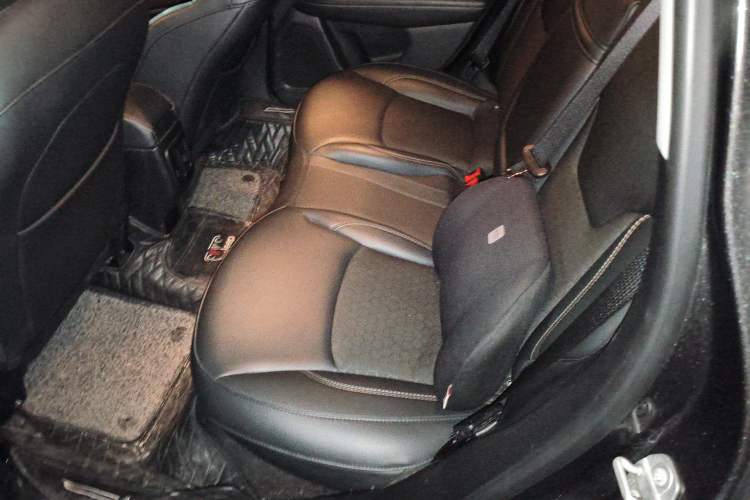 Used Jeep Compass 2017 200T Automatic Enjoyment Version Left Rear Seat